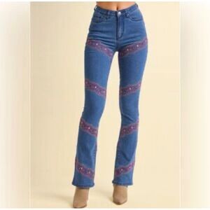 Venus Embellished Rhinestone Embroidery Flare Jeans sz 2 Boho festival western